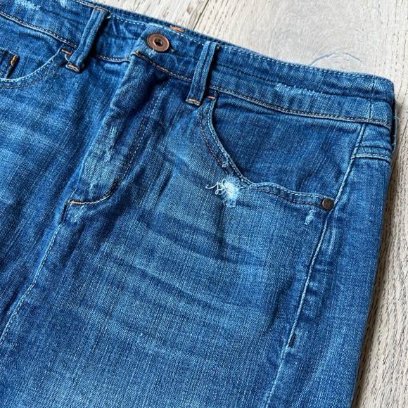 Anthropologie Distressed Mini Denim Skirt Size 28 - Picture 6 of 7